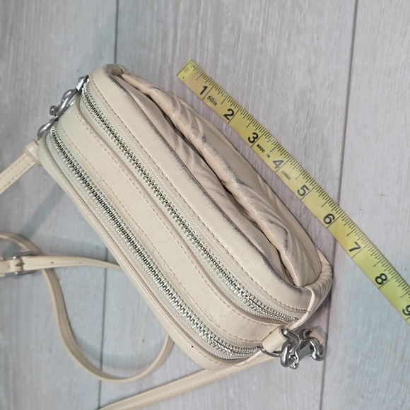 Tory Burch Women Cream Crossbody Bag Leather Purse - Picture 6 of 9